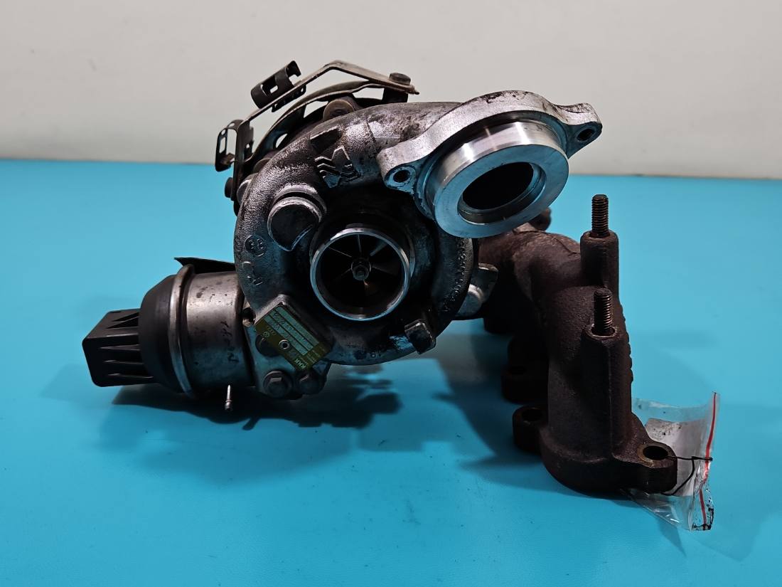 Турбіна турбокомпресор Volkswagen Passat CC BV43A-0137