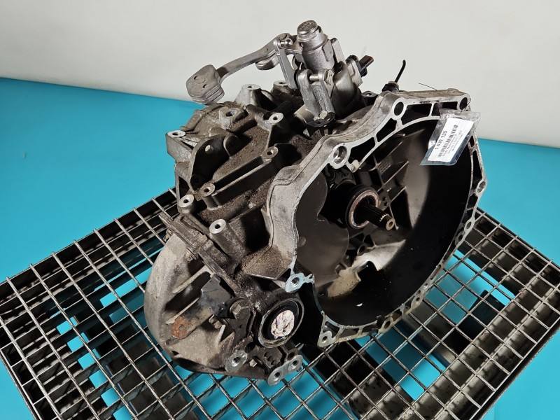 КПП Коробка передач Opel Insignia 3833HA