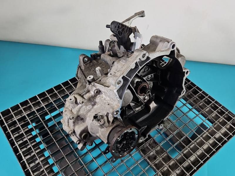 КПП Коробка передач Seat Ibiza LMG