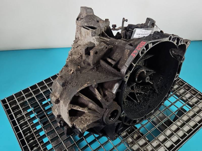 КПП Коробка передач Volvo V50 6M5R-7002-CA