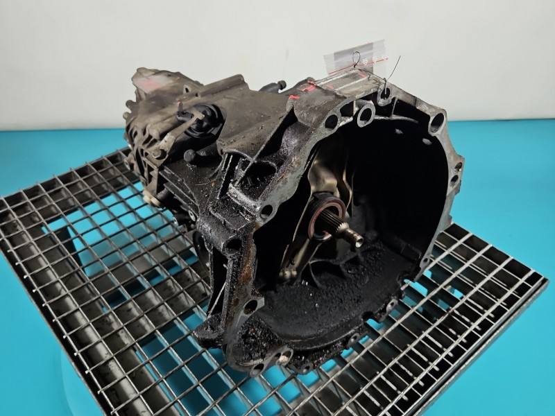 КПП Коробка передач Audi A4 B6 GBK