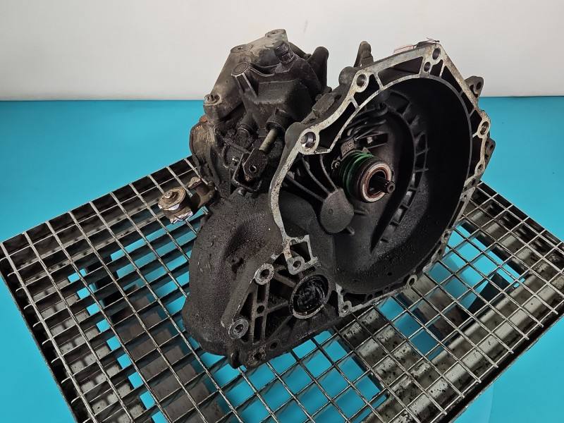 КПП Коробка передач Opel Astra G F13W374