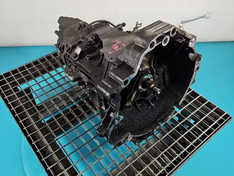 КПП Коробка передач Audi A4 B6 FEC