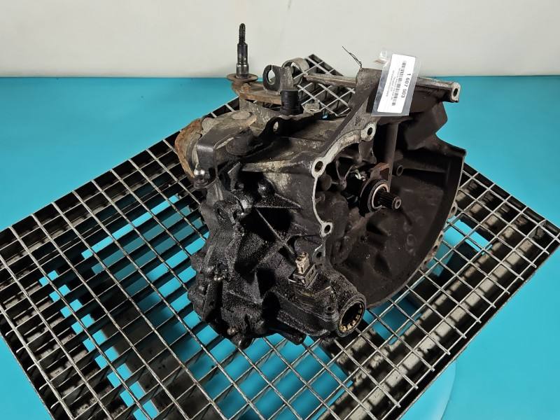 КПП Коробка передач Peugeot 206 20CF09