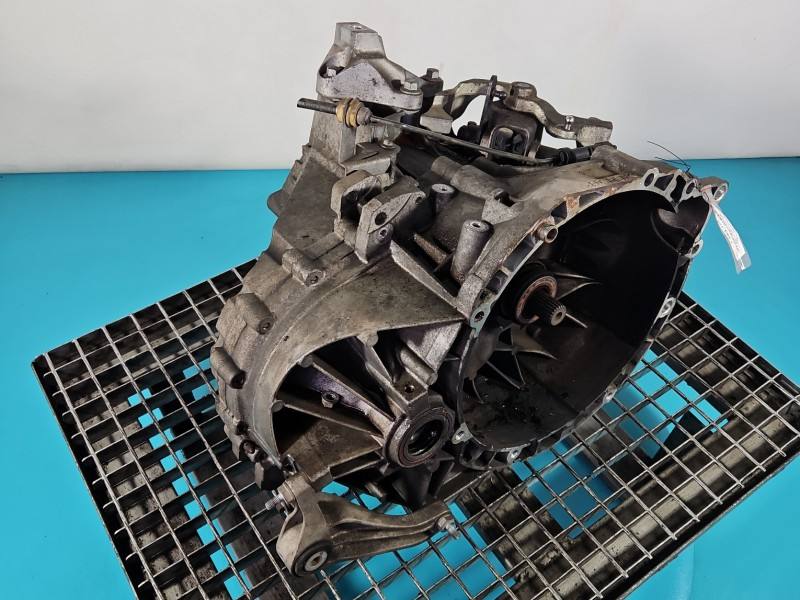 КПП Коробка передач Ford C-Max AV6R-7002-NCC