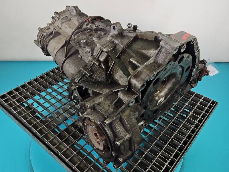 КПП Коробка передач Audi A4 B8 LLM
