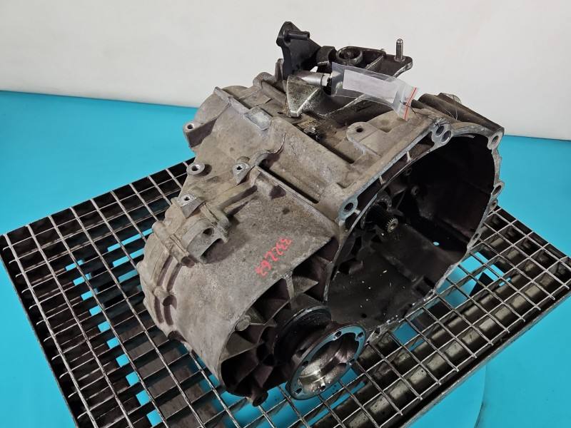КПП Коробка передач Volkswagen Passat B7 NFU