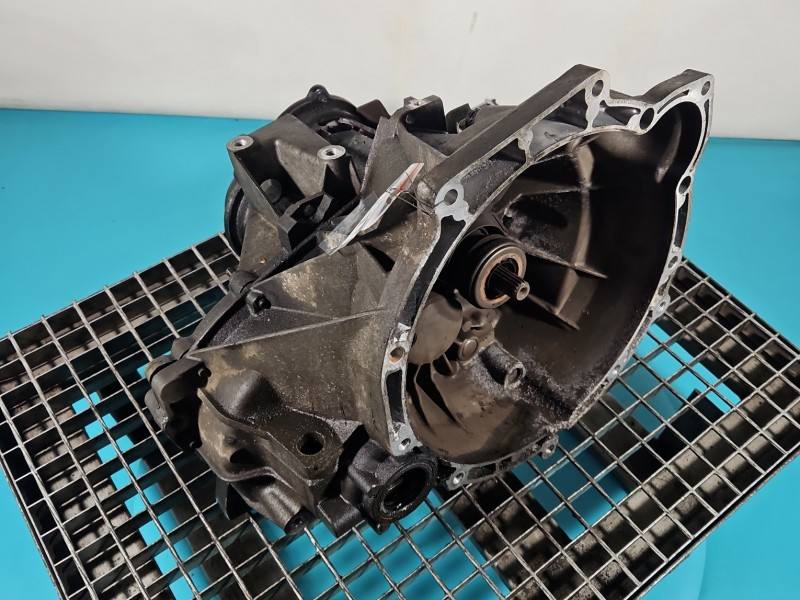 КПП Коробка передач Ford Focus DV6R7002ABC