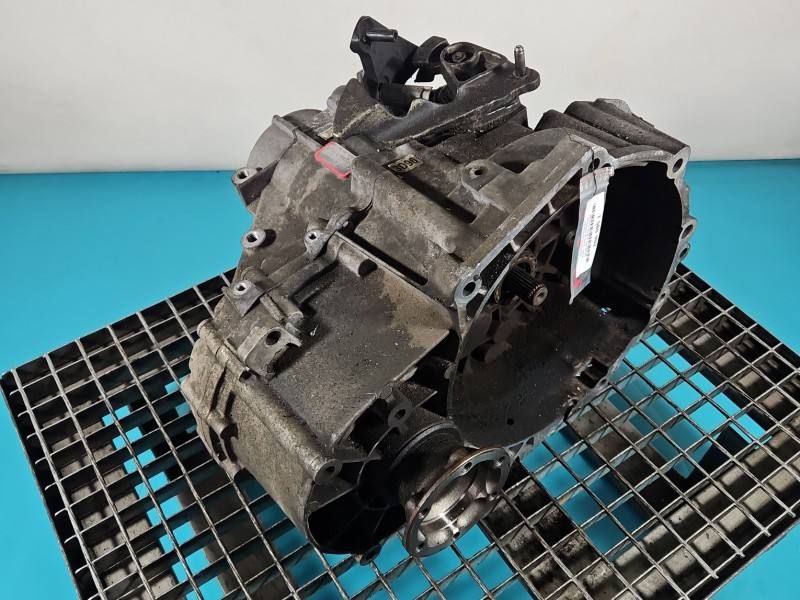 КПП Коробка передач Volkswagen Passat B7 NFU