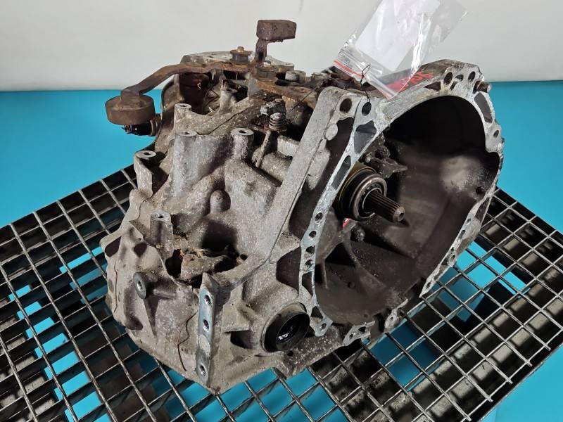 КПП Коробка передач Toyota Avensis T27 31115-05020