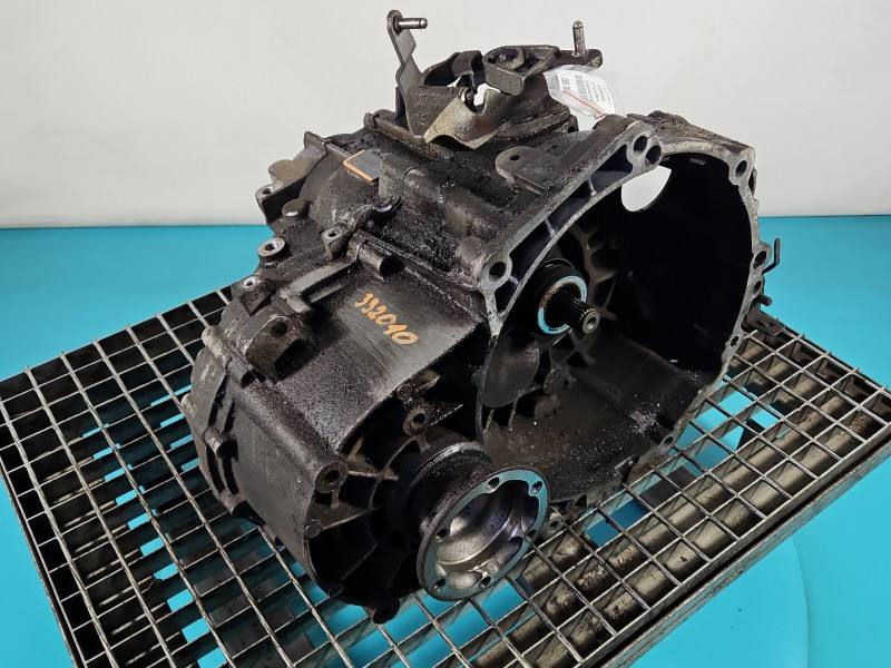 КПП Коробка передач Volkswagen Passat B6 JLW