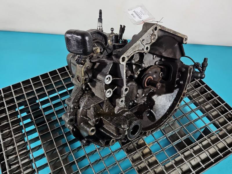 КПП Коробка передач Peugeot 307