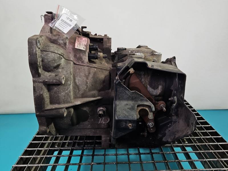 КПП Коробка передач Ford Fiesta 8A6R 7002 CA — фото деталі 3