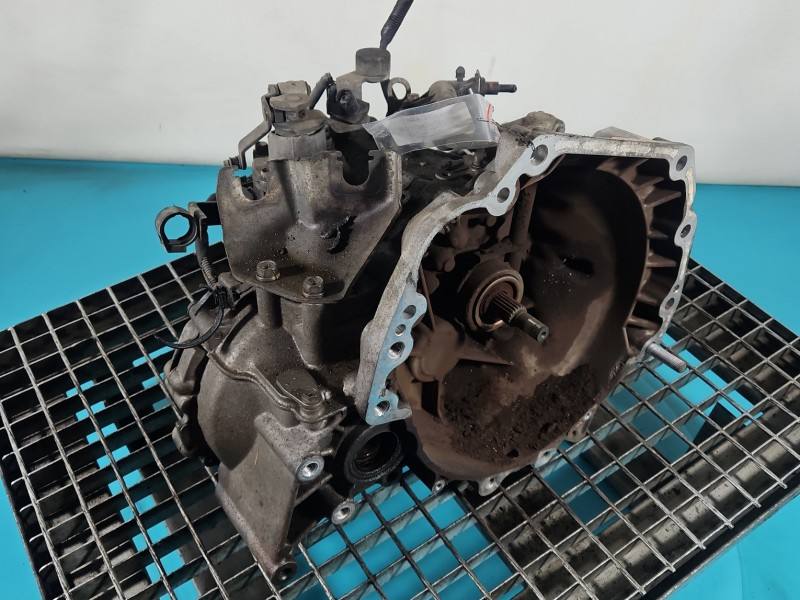 КПП Коробка передач Suzuki Swift 57KA