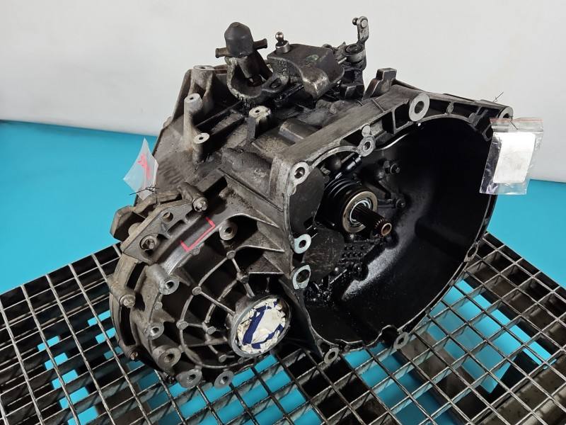 КПП Коробка передач Jeep Cherokee C63563525