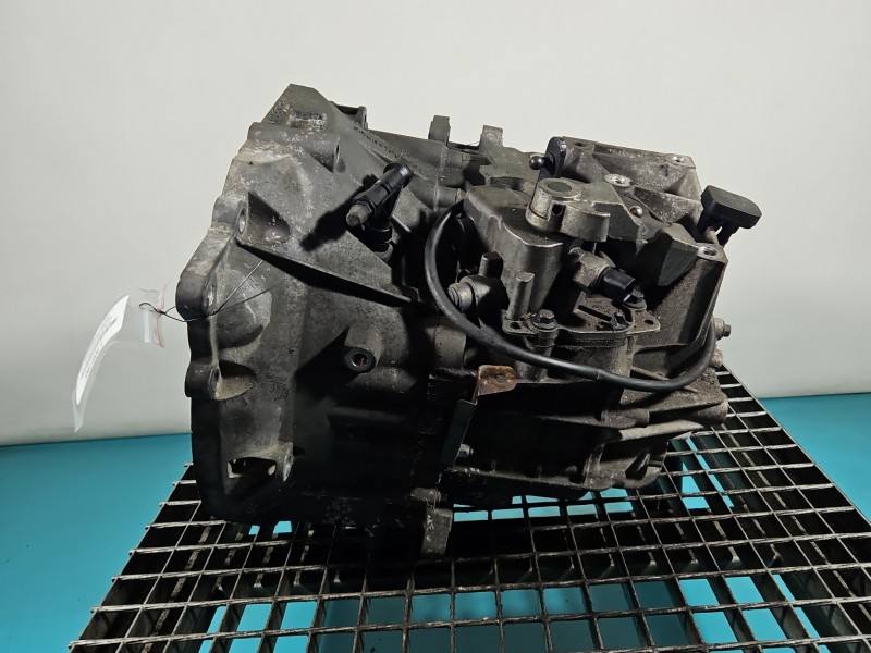 КПП Коробка передач Ford Kuga 8V4R-7002-AE — фото детали 3
