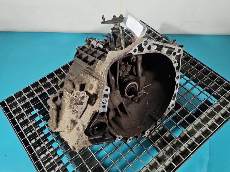 КПП Коробка передач Toyota Yaris 2