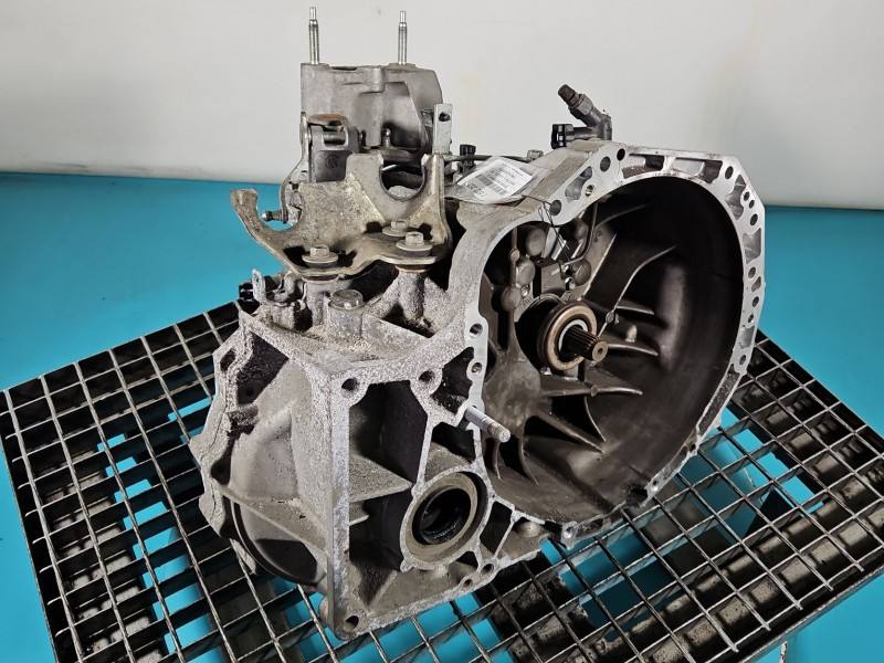 КПП Коробка передач Suzuki Sx4 ZE0