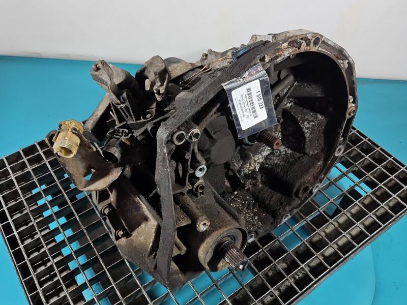 КПП Коробка передач Renault Laguna JR5 009