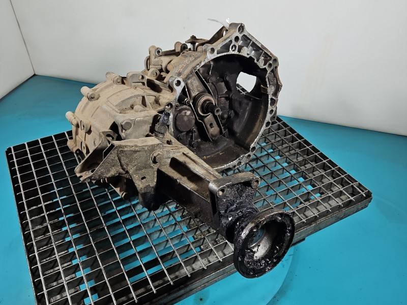 КПП Коробка передач Volkswagen Transporter T4 CRL