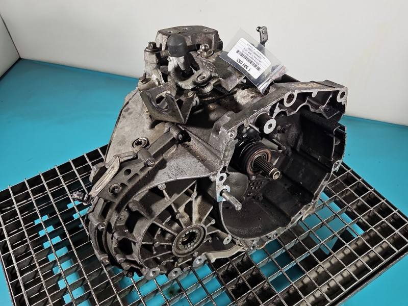КПП Коробка передач Lancia Delta C63563516