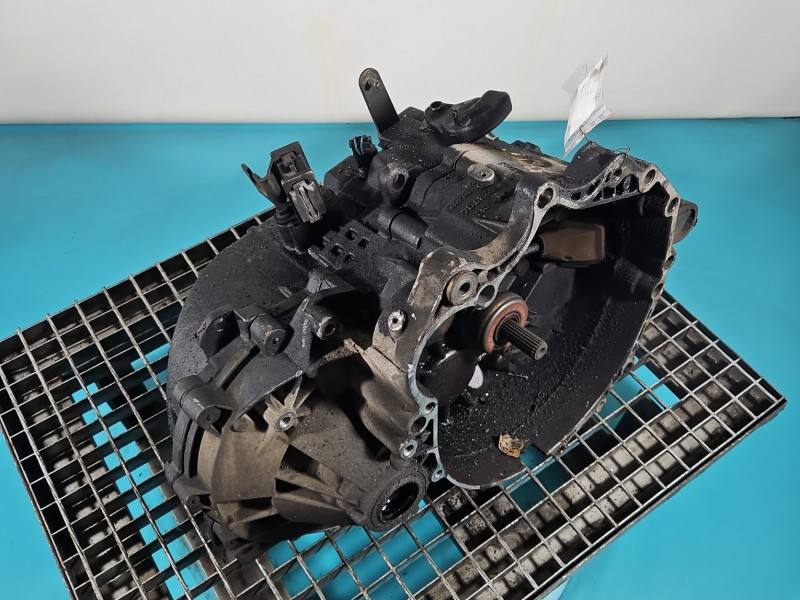 КПП Коробка передач Volvo V70 1023704