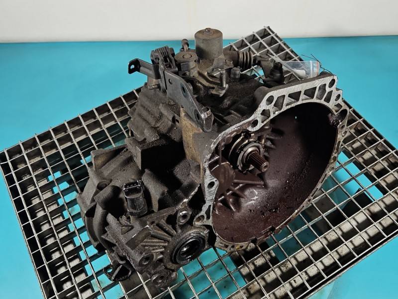 КПП Коробка передач Hyundai Matrix J31973