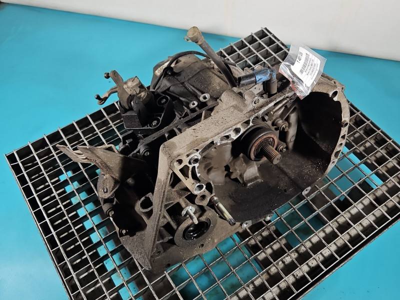 КПП Коробка передач Renault Scenic 2 JH3106