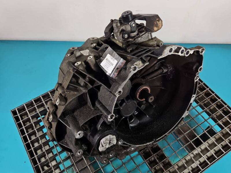КПП Коробка передач Volvo V60 EU1R 7002 TEC