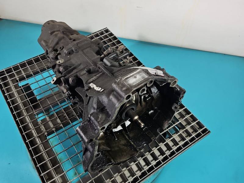 КПП Коробка передач Audi A4 B6 GBA