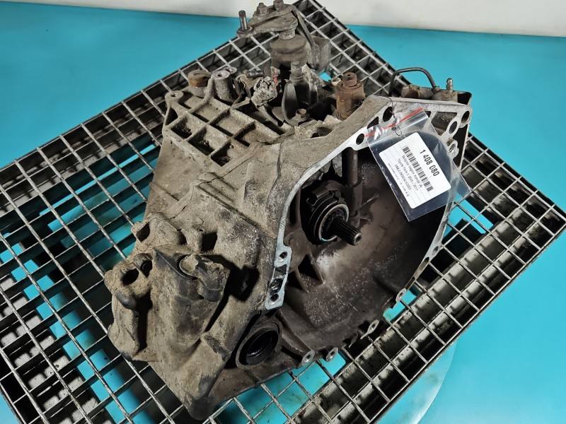 КПП Коробка передач Toyota Yaris 2