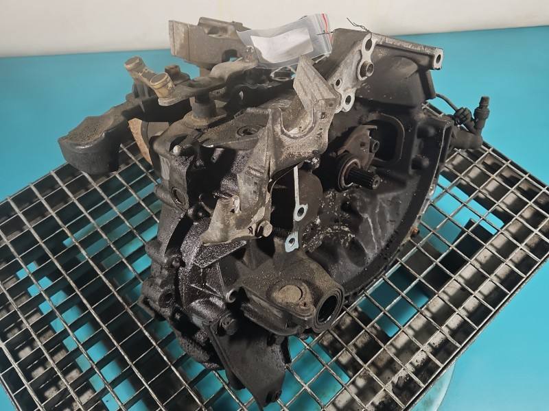 КПП Коробка передач Citroen C2 20CQ13