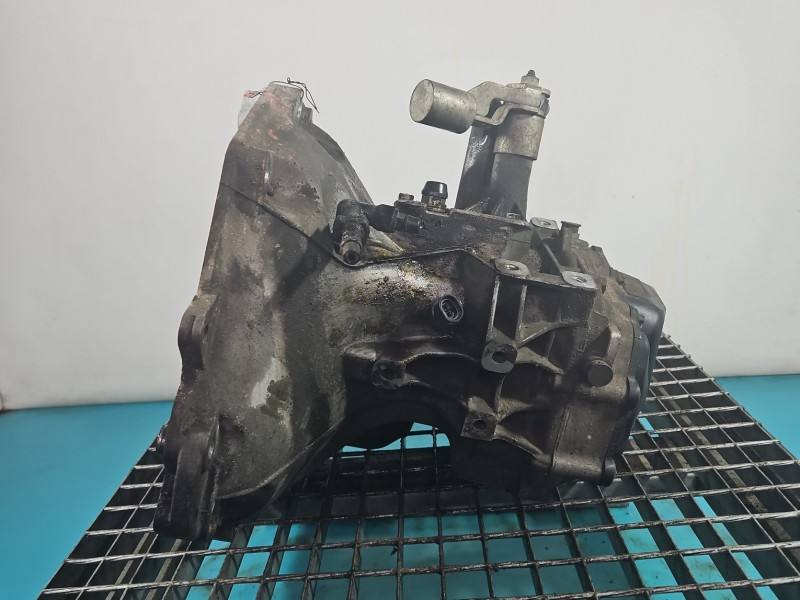 КПП Коробка передач Chevrolet Aveo T300 A121821818XW463 — фото деталі 3