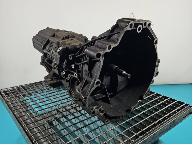 КПП Коробка передач Audi A6 C6 GYX