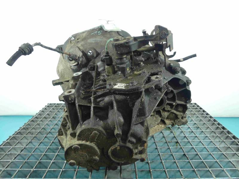 КПП Коробка передач Ford Mondeo 1S7R-7002-DD — фото деталі 4