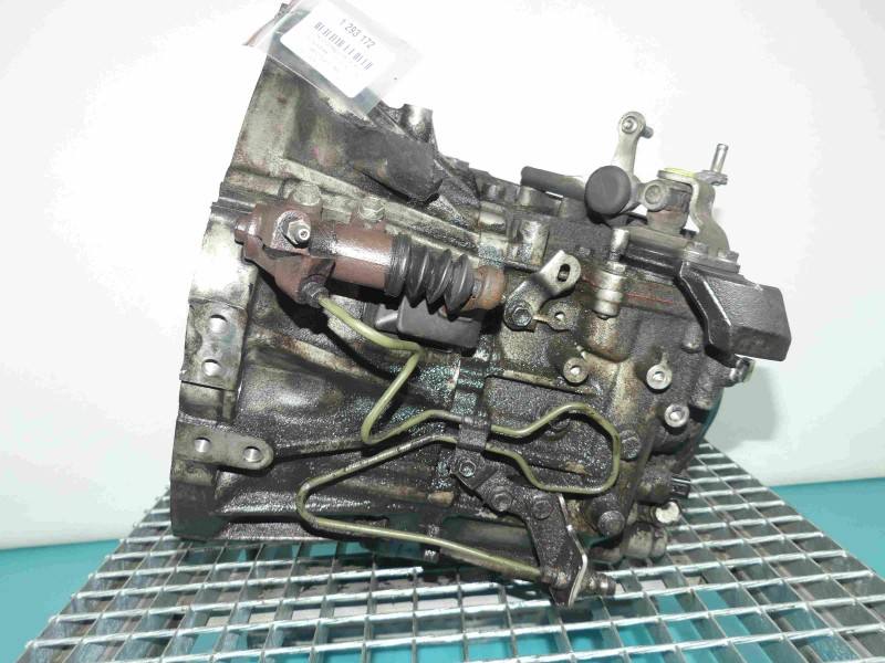 КПП Коробка передач Toyota Avensis T27 — фото деталі 3