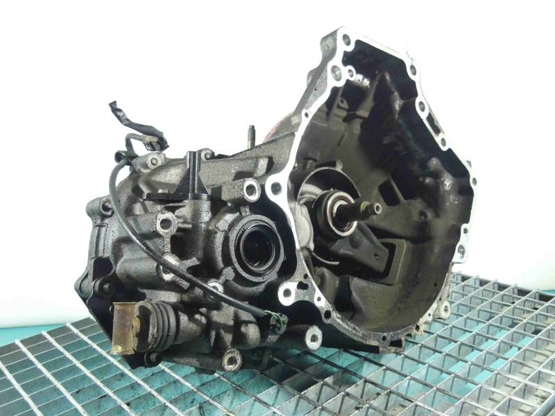 КПП Коробка передач Mazda 626