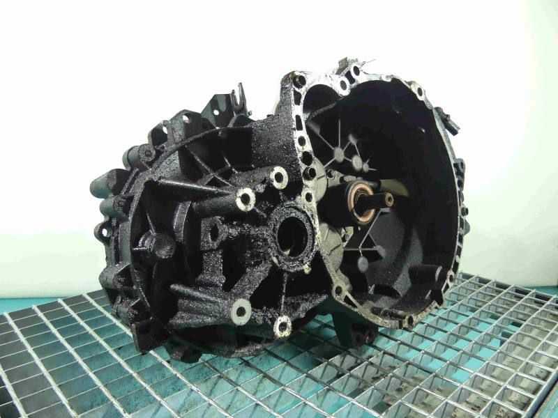 КПП Коробка передач Volvo S40