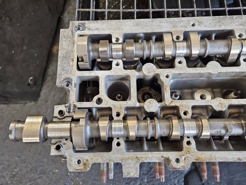 ГБЦ Головка блоку Ford Mondeo CXCWA-54810 — фото деталі 3