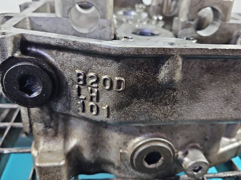 ГБЦ Головка блоку Subaru Forester EE20 — фото деталі 5