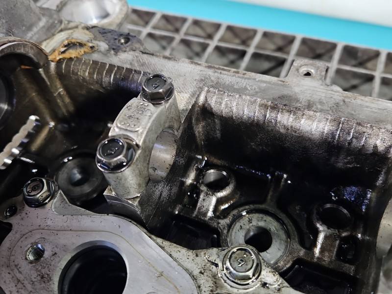 ГБЦ Головка блоку Subaru Forester EE20 — фото деталі 12
