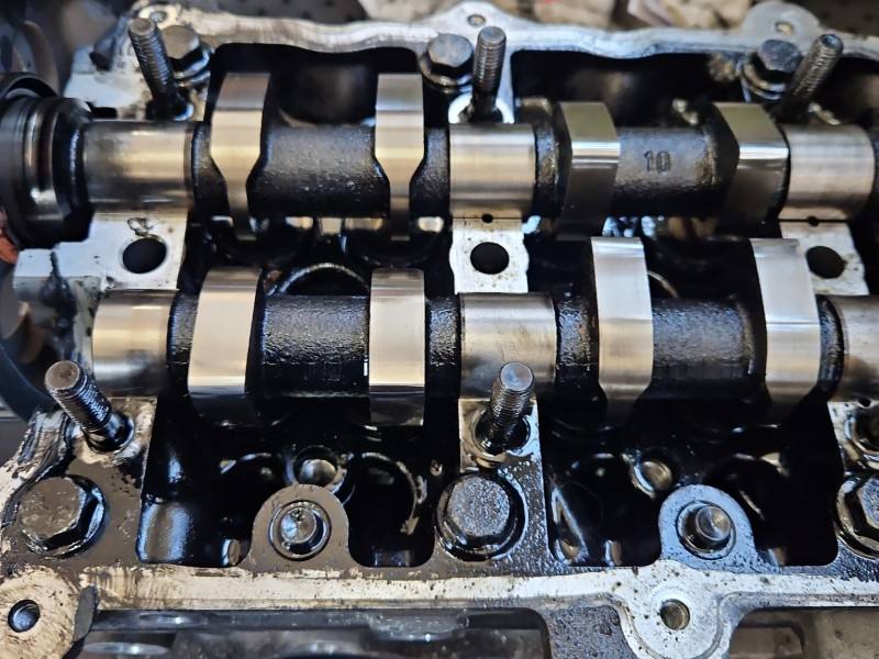 ГБЦ Головка блоку Opel Astra J A17DTE — фото деталі 2