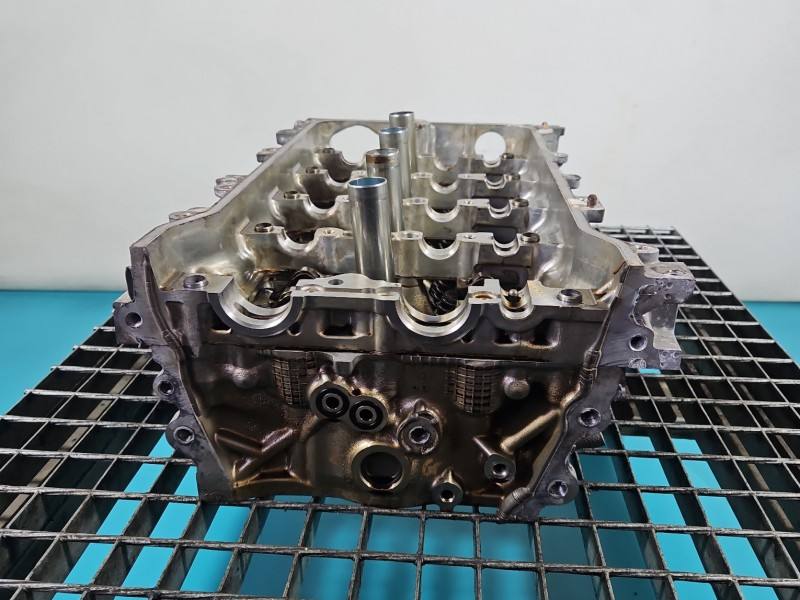 ГБЦ Головка блоку Toyota Auris 1ZR — фото деталі 3