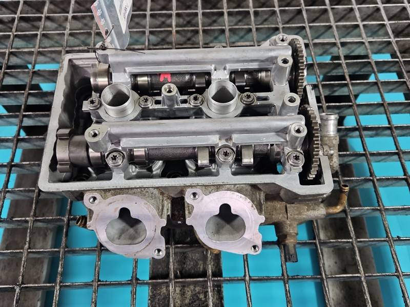 ГБЦ Головка блоку BMW i3 8528930