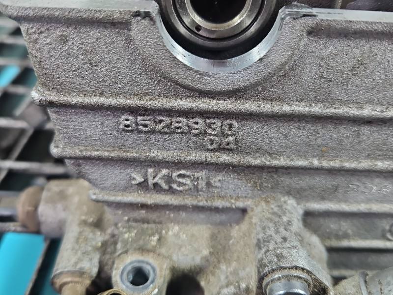 ГБЦ Головка блоку BMW i3 8528930 — фото деталі 12
