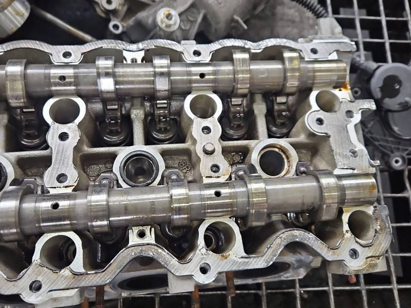 ГБЦ Головка блоку Mercedes GL X166 2780163101 — фото деталі 2