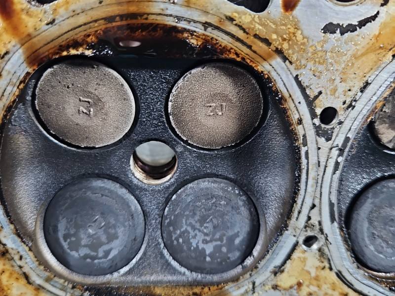 ГБЦ Головка блоку Mazda 2 ZJ — фото деталі 14