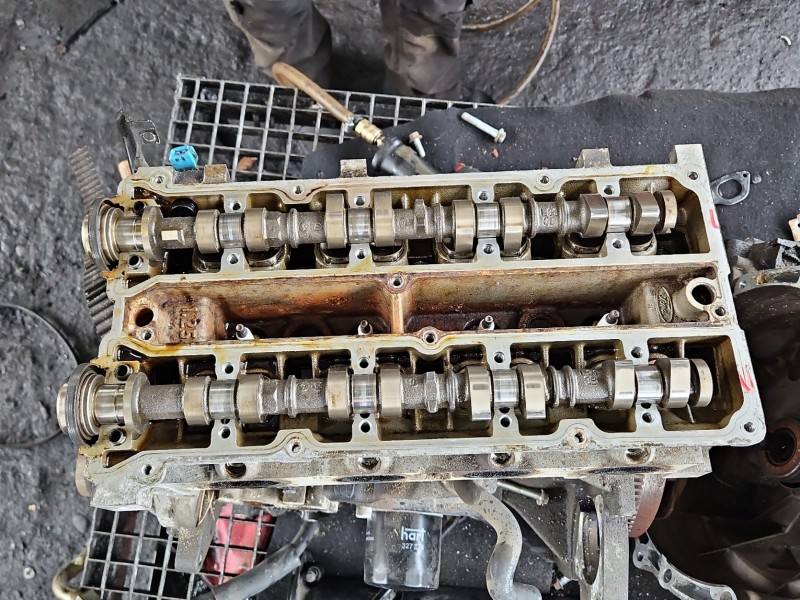 ГБЦ Головка блока Ford Fiesta 8A6G6090AA