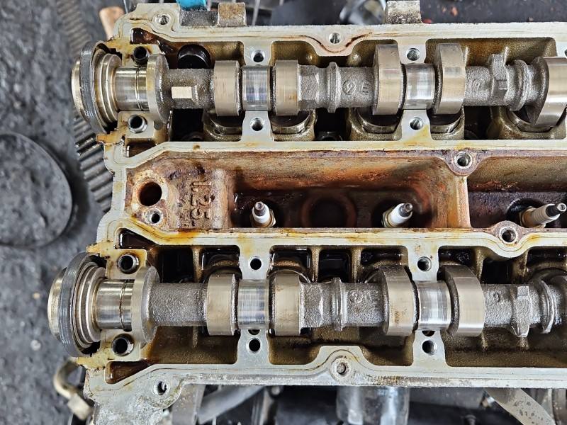 ГБЦ Головка блока Ford Fiesta 8A6G6090AA — фото детали 2