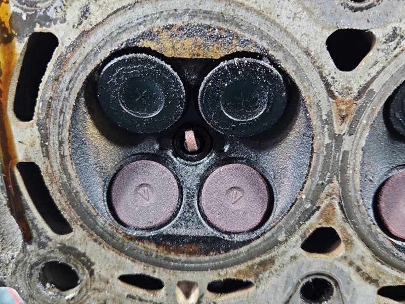 ГБЦ Головка блока Ford Fiesta 8A6G6090AA — фото детали 13